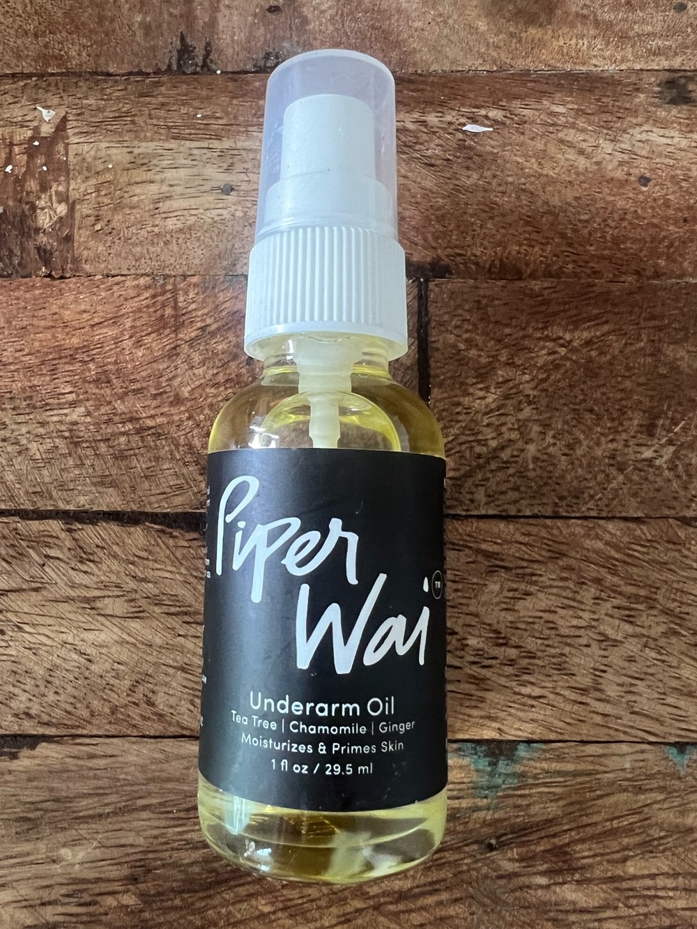 NIP PiperWai Natural Underarm Oil Tea Tree Chamomile Ginger 1 fl oz New Vegan 🌱